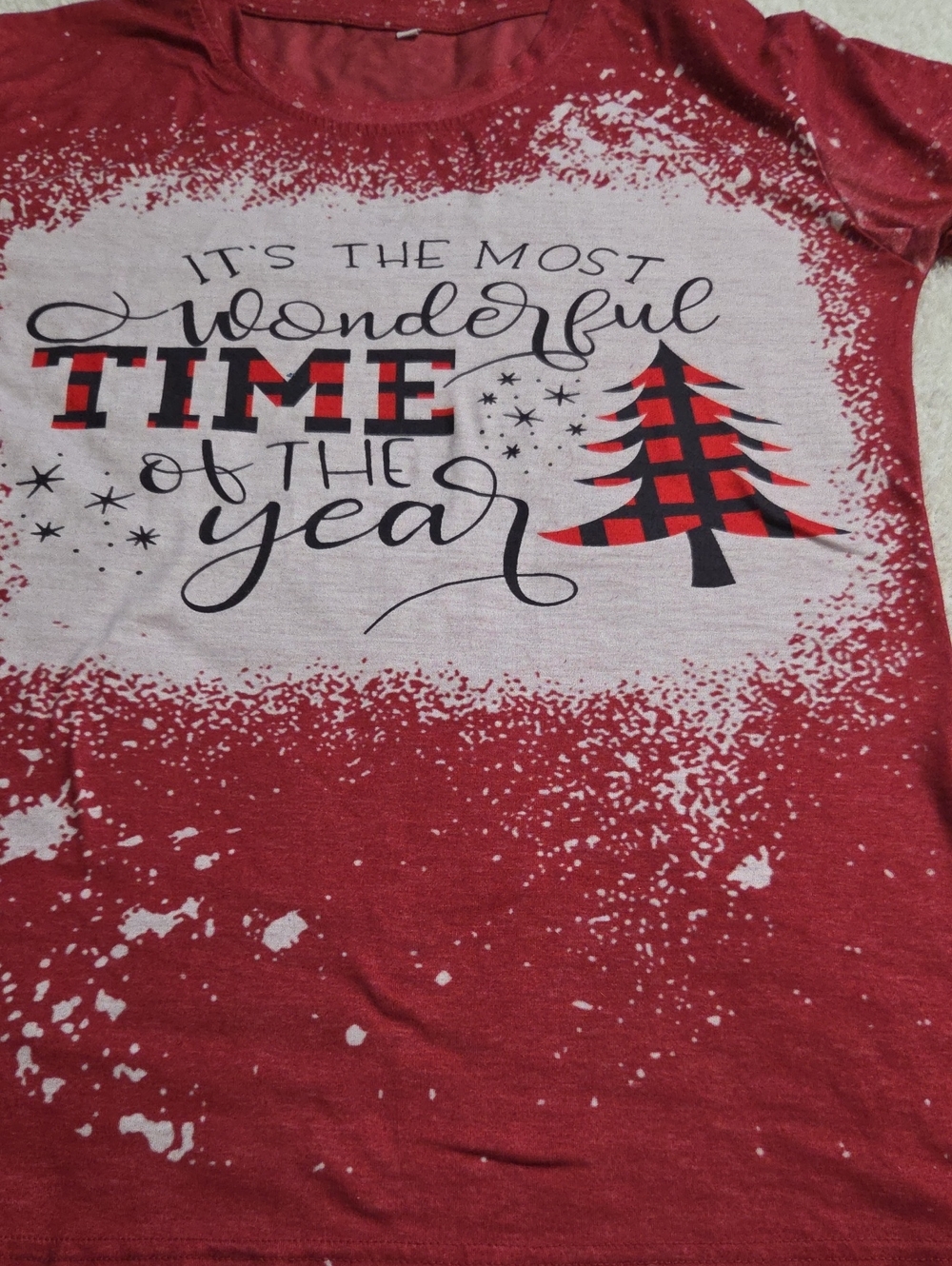 HOLIDAY CHRISTMAS TSHIRT